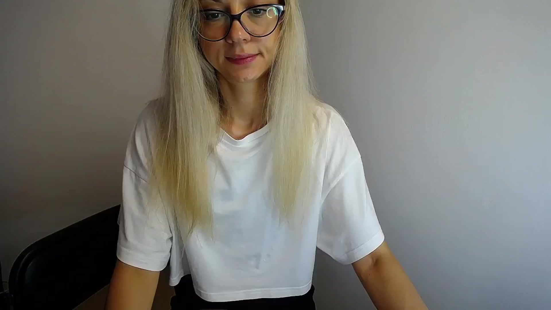 Gallery image thumbnail from Sunshine_alis's myfreecams stream on, 07/01/2024, 11:22 image 5 of 20
