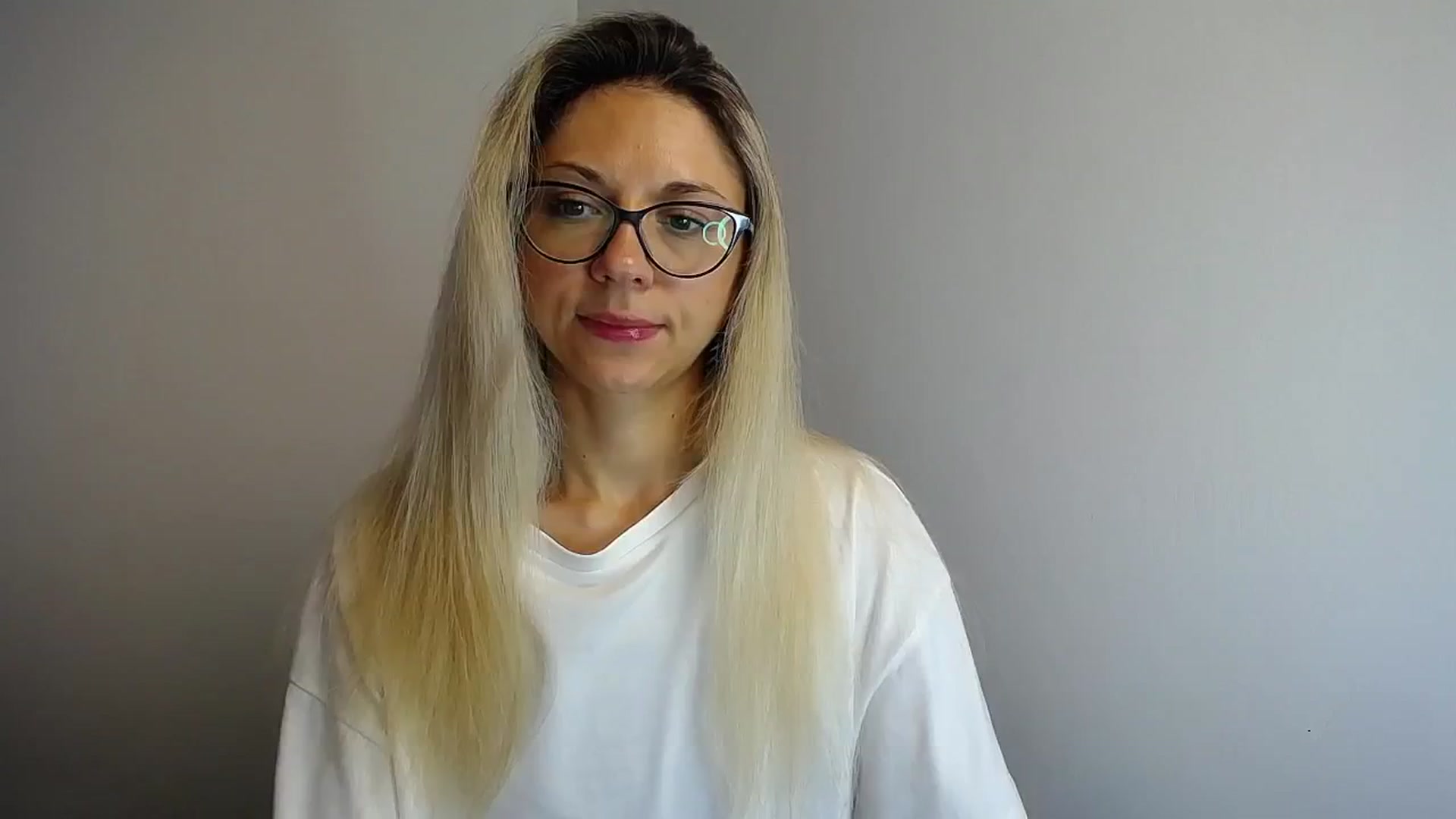 Gallery image thumbnail from Sunshine_alis's myfreecams stream on, 07/01/2024, 11:22 image 1 of 20