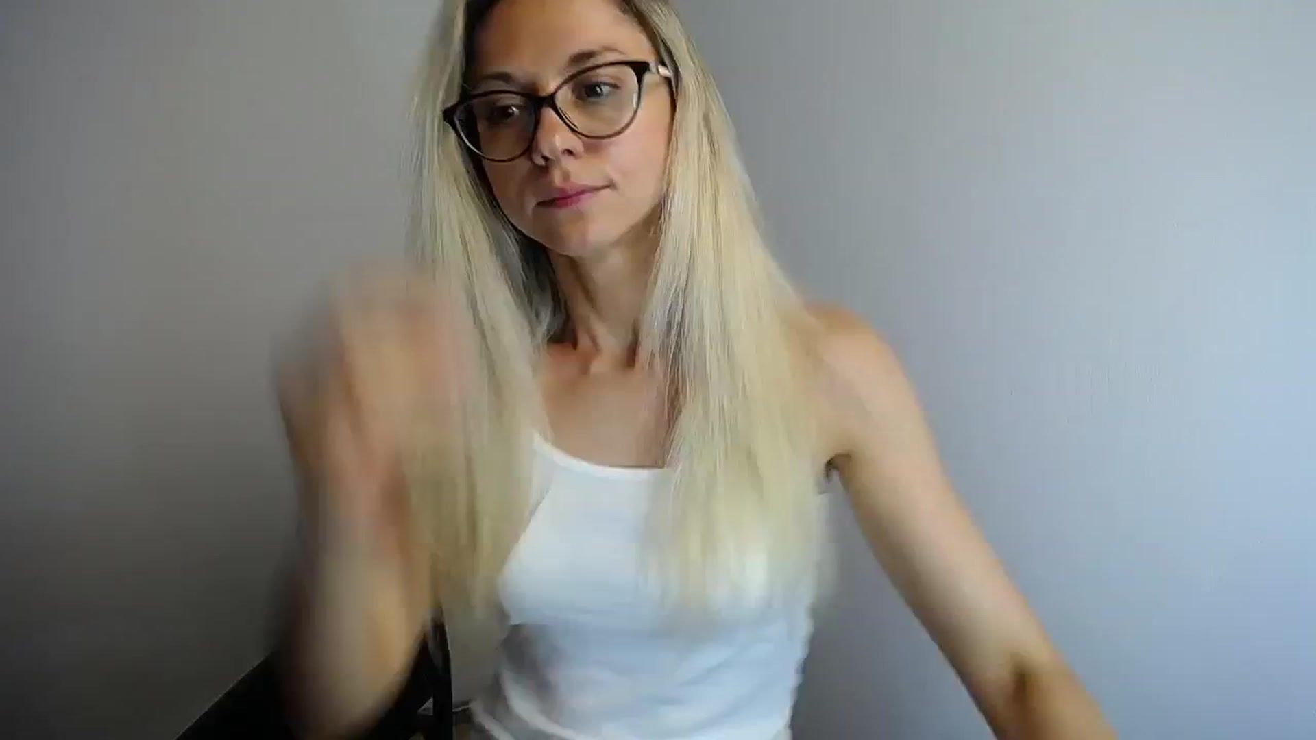 Gallery image thumbnail from Sunshine_alis's myfreecams stream on, 07/01/2024, 13:05 image 7 of 20