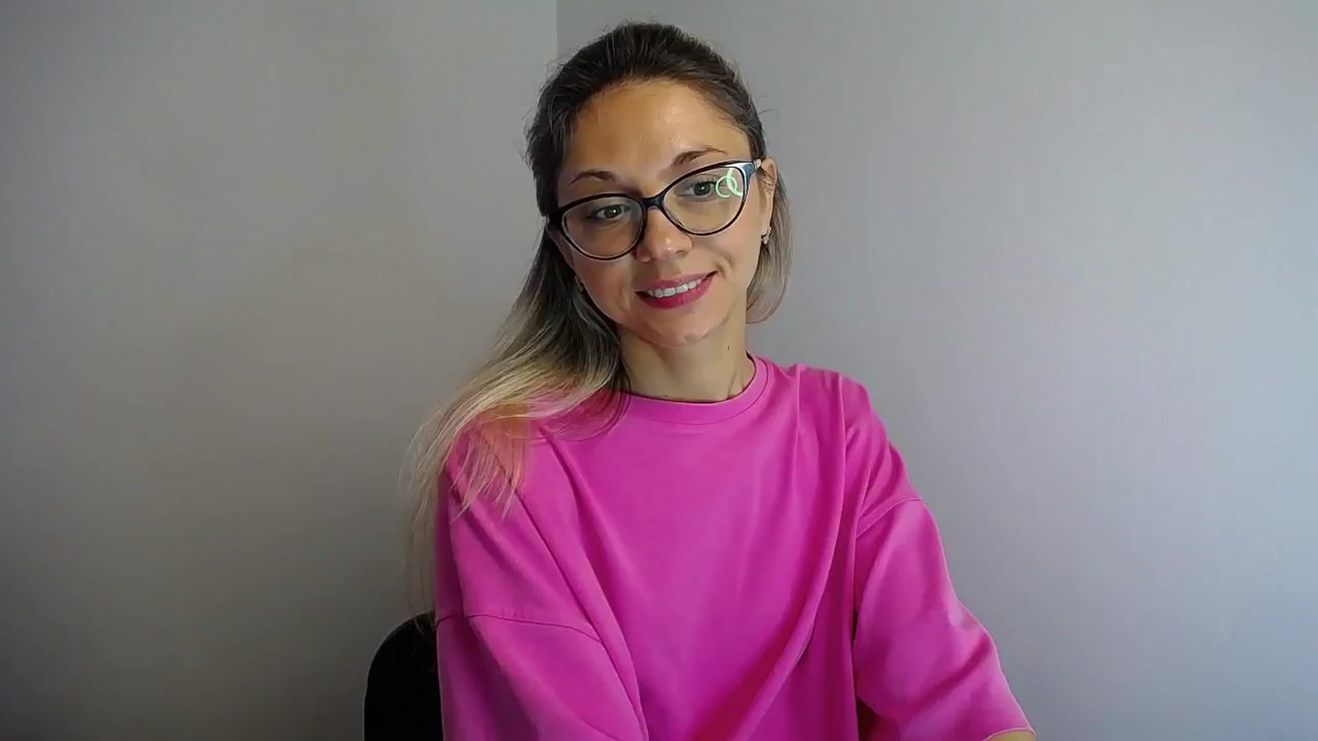 Gallery image thumbnail from Sunshine_alis's myfreecams stream on, 07/03/2024, 12:04 image 13 of 20