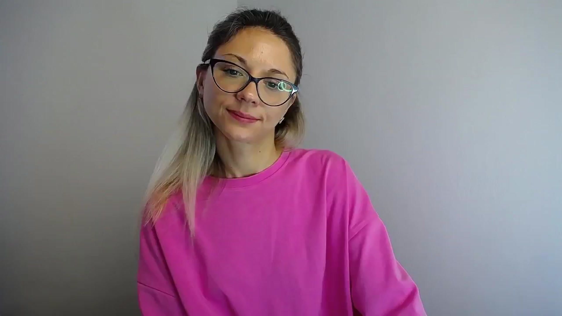 Gallery image thumbnail from Sunshine_alis's myfreecams stream on, 07/03/2024, 12:04 image 17 of 20