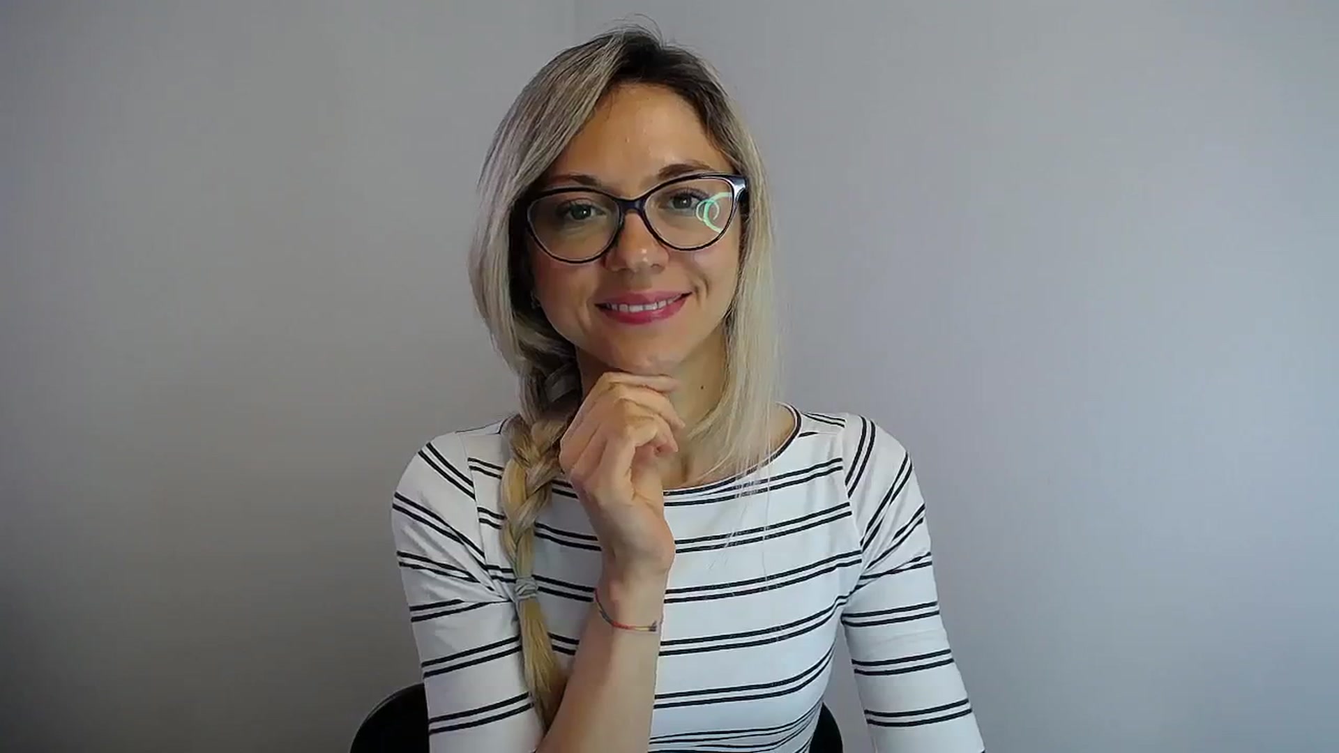 Gallery image thumbnail from Sunshine_alis's myfreecams stream on, 07/04/2024, 12:39 image 5 of 20