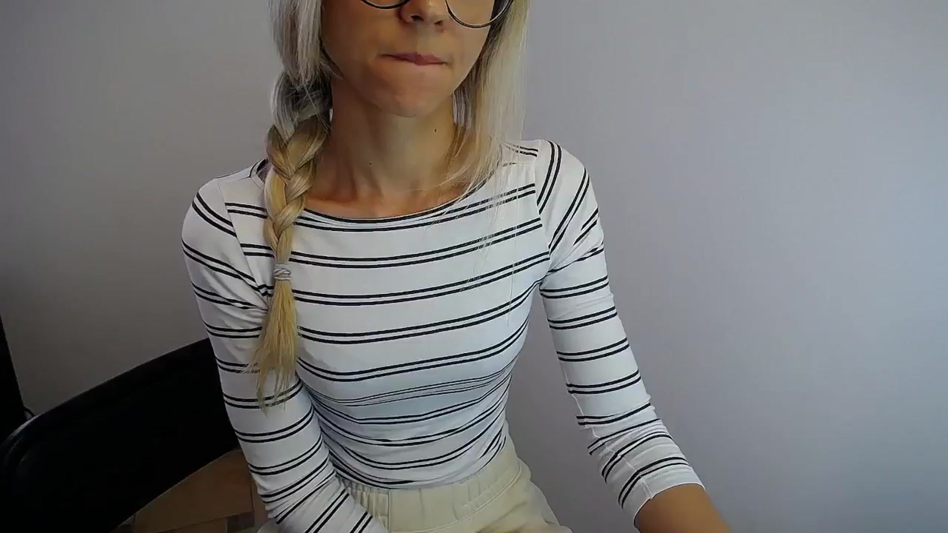 Gallery image thumbnail from Sunshine_alis's myfreecams stream on, 07/04/2024, 12:39 image 19 of 20