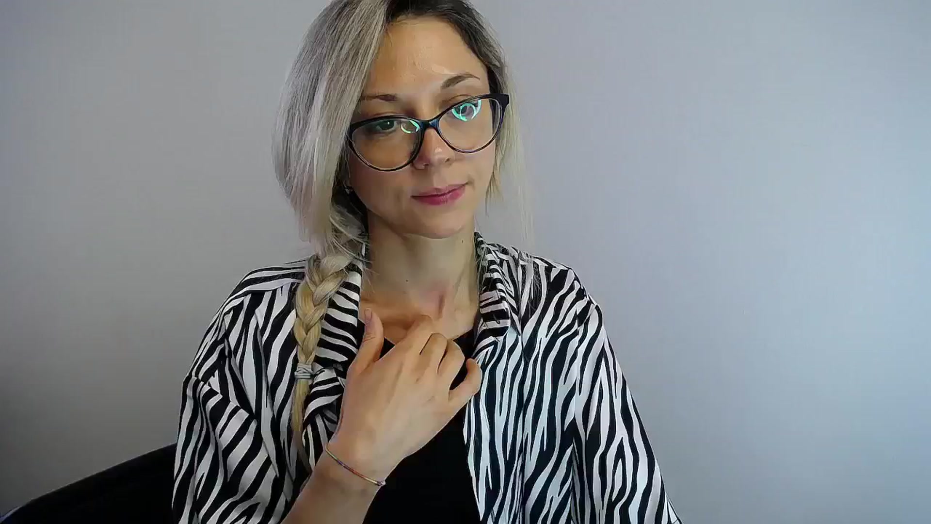 Gallery image thumbnail from Sunshine_alis's myfreecams stream on, 07/05/2024, 13:53 image 19 of 20