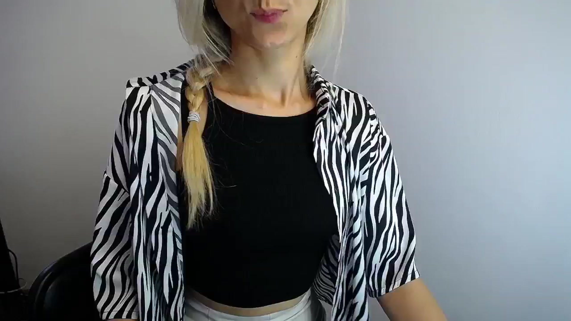 Gallery image thumbnail from Sunshine_alis's myfreecams stream on, 07/05/2024, 14:58 image 17 of 20