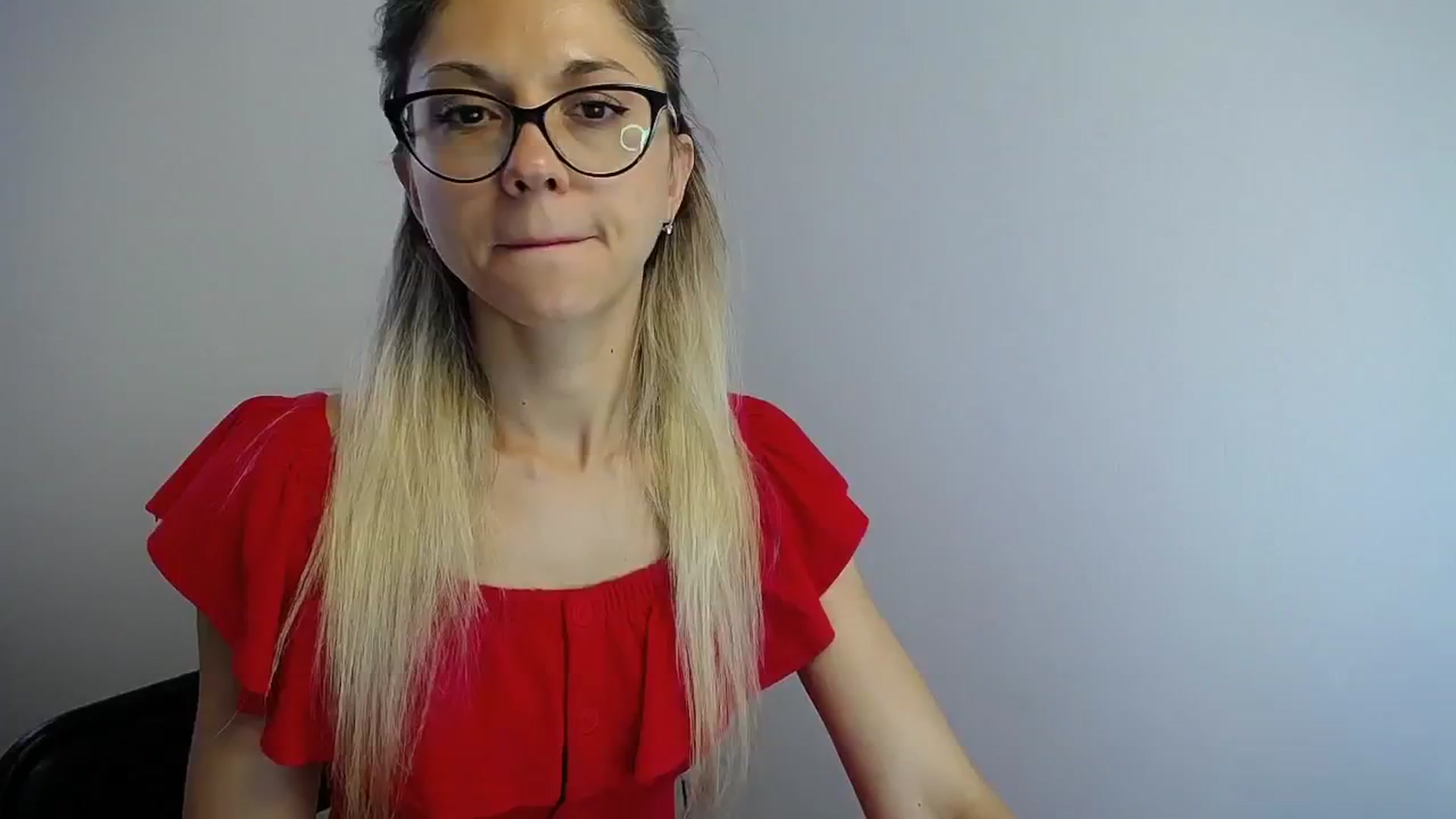 Gallery image thumbnail from Sunshine_alis's myfreecams stream on, 07/06/2024, 15:56 image 19 of 20