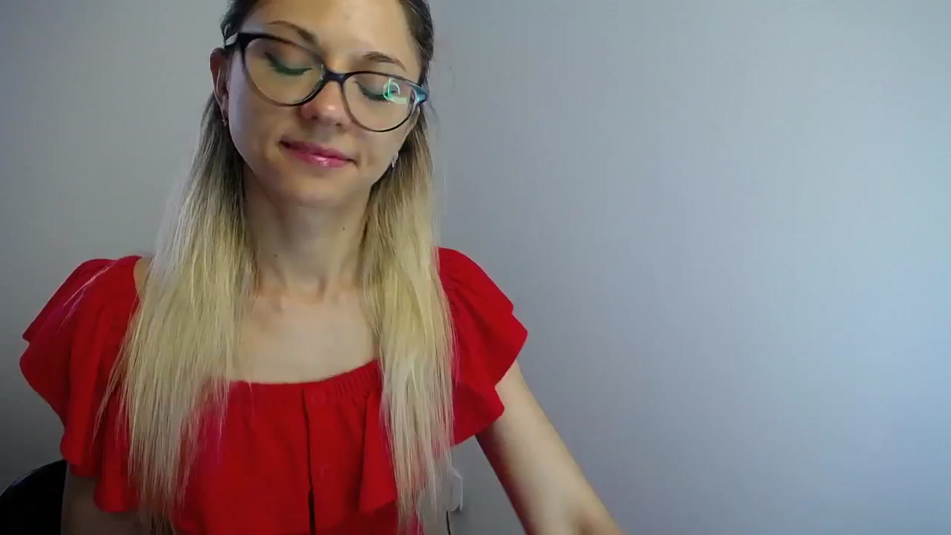 Gallery image thumbnail from Sunshine_alis's myfreecams stream on, 07/06/2024, 15:56 image 14 of 20