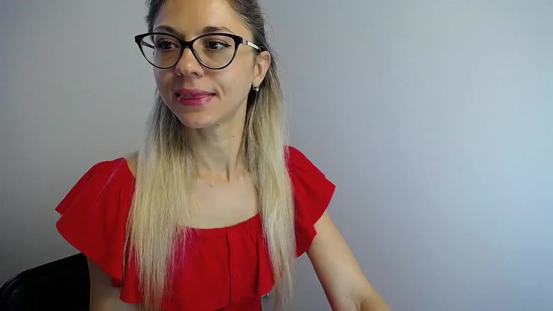Gallery image thumbnail from Sunshine_alis's myfreecams stream on, 07/06/2024, 15:56 image 6 of 20