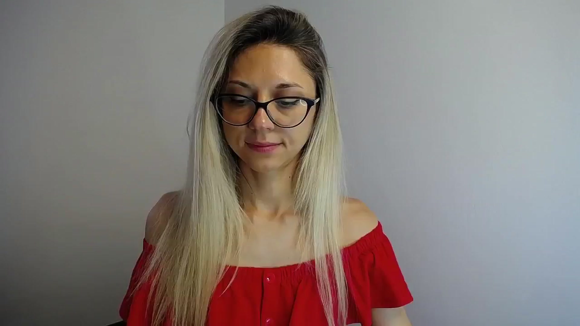Gallery image thumbnail from Sunshine_alis's myfreecams stream on, 07/06/2024, 17:22 image 9 of 20