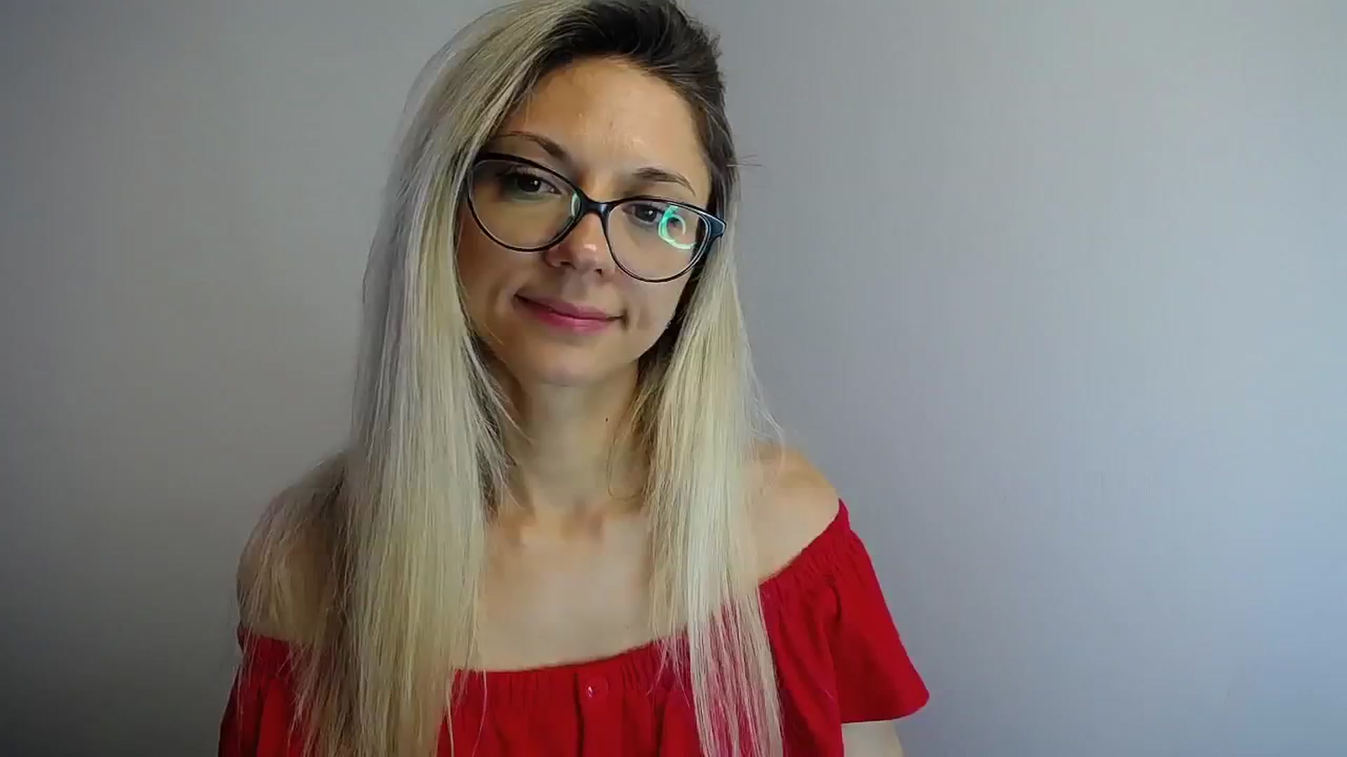 Gallery image thumbnail from Sunshine_alis's myfreecams stream on, 07/06/2024, 17:22 image 10 of 20