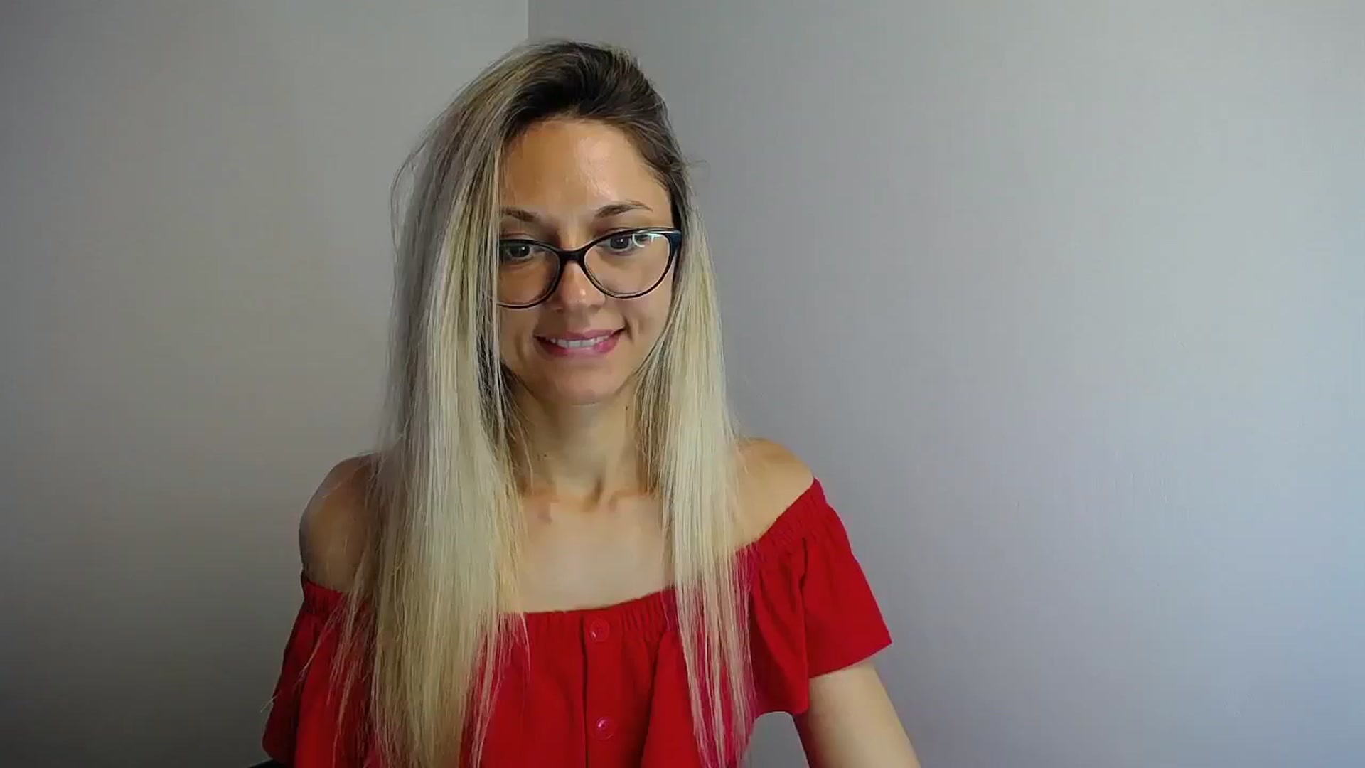 Gallery image thumbnail from Sunshine_alis's myfreecams stream on, 07/06/2024, 17:22 image 16 of 20