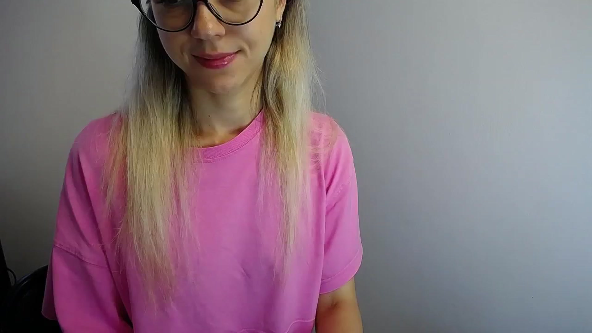Gallery image thumbnail from Sunshine_alis's myfreecams stream on, 07/08/2024, 15:01 image 1 of 20
