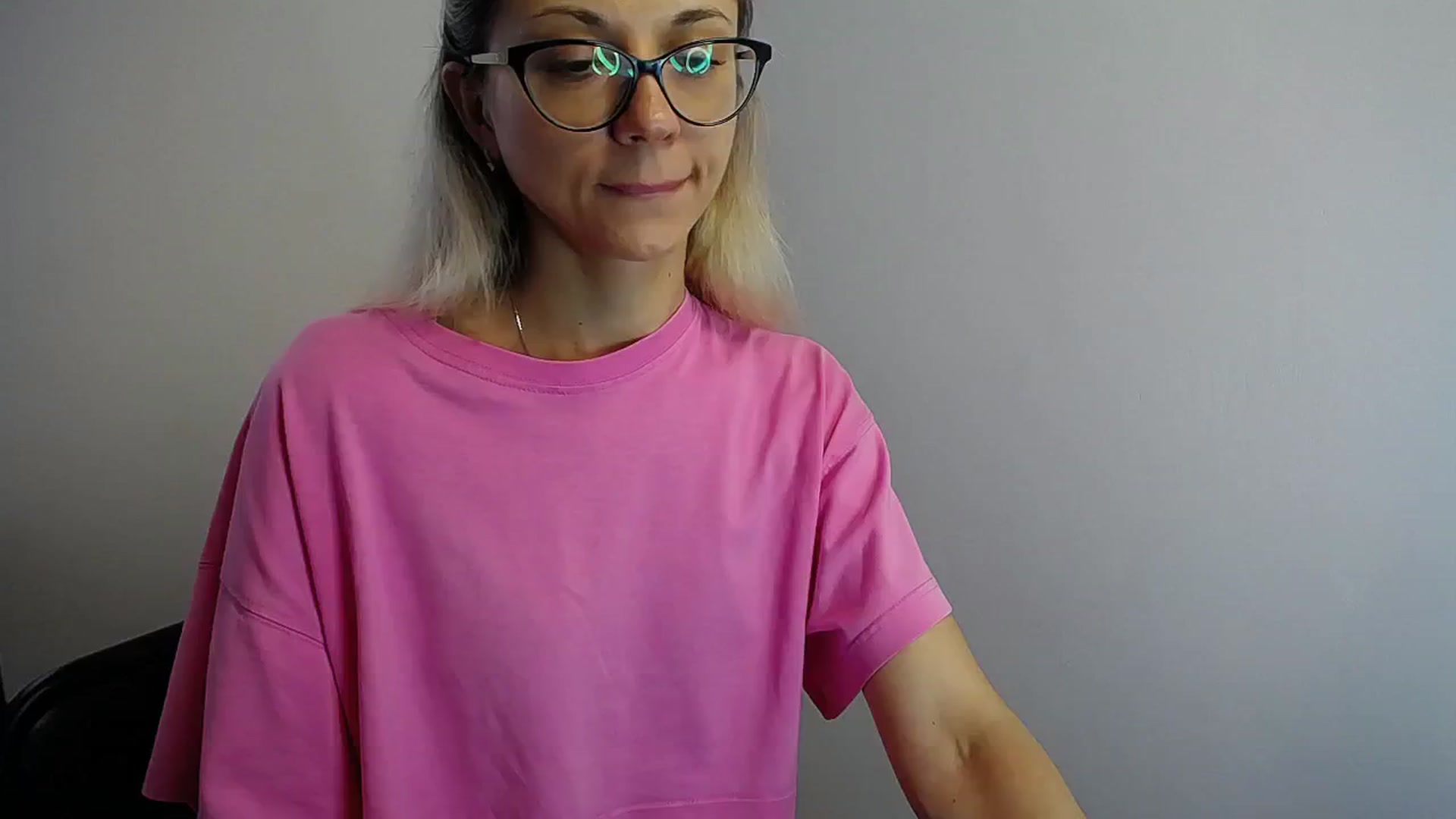 Gallery image thumbnail from Sunshine_alis's myfreecams stream on, 07/08/2024, 15:38 image 6 of 20