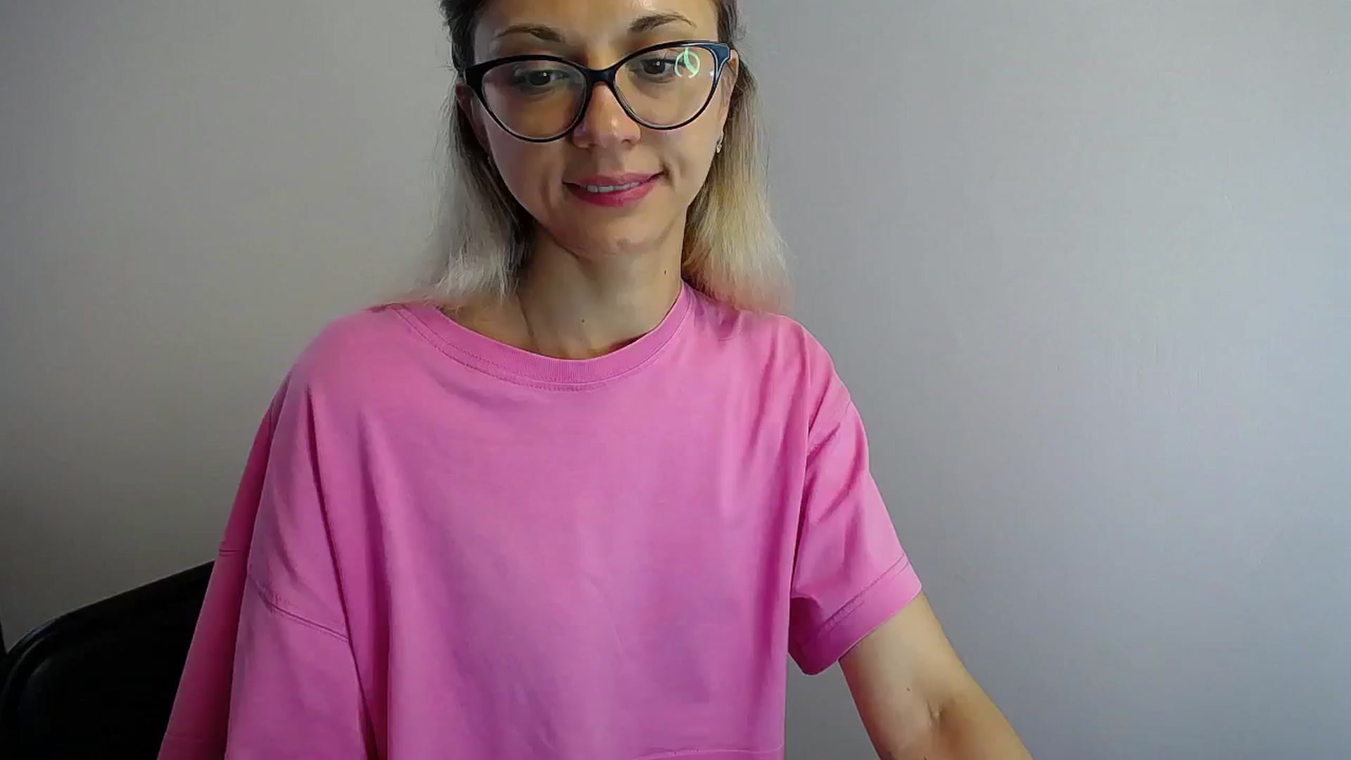 Gallery image thumbnail from Sunshine_alis's myfreecams stream on, 07/08/2024, 15:38 image 4 of 20