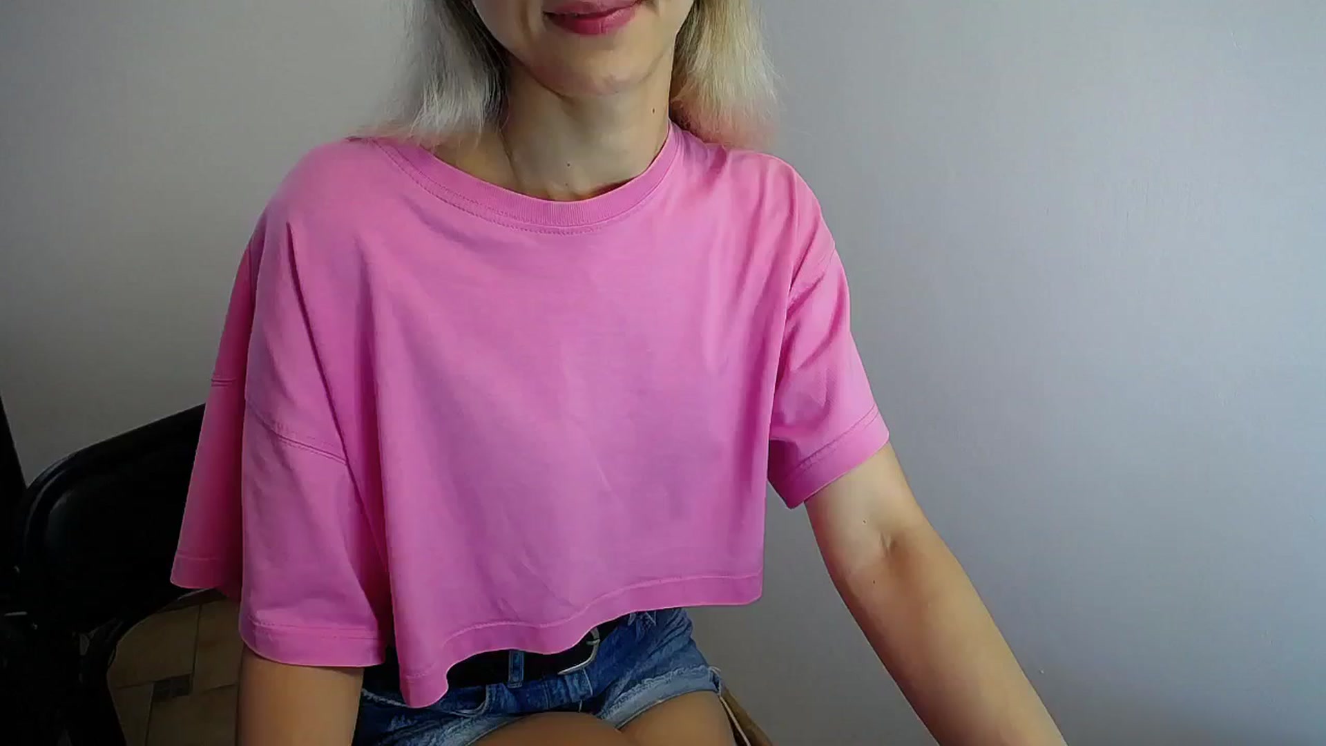 Gallery image thumbnail from Sunshine_alis's myfreecams stream on, 07/08/2024, 15:38 image 2 of 20