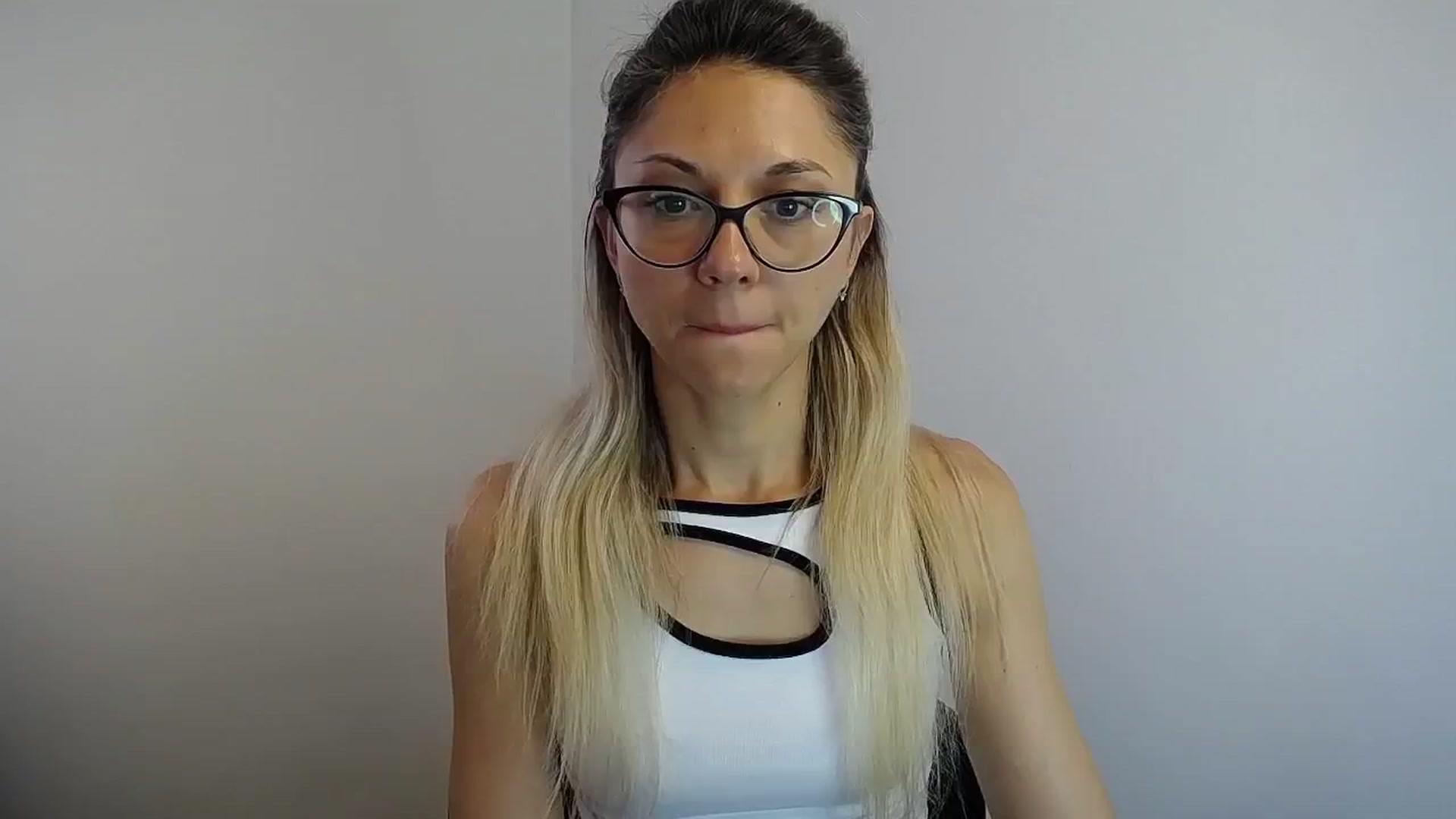 Gallery image thumbnail from Sunshine_alis's myfreecams stream on, 07/09/2024, 13:03 image 1 of 20