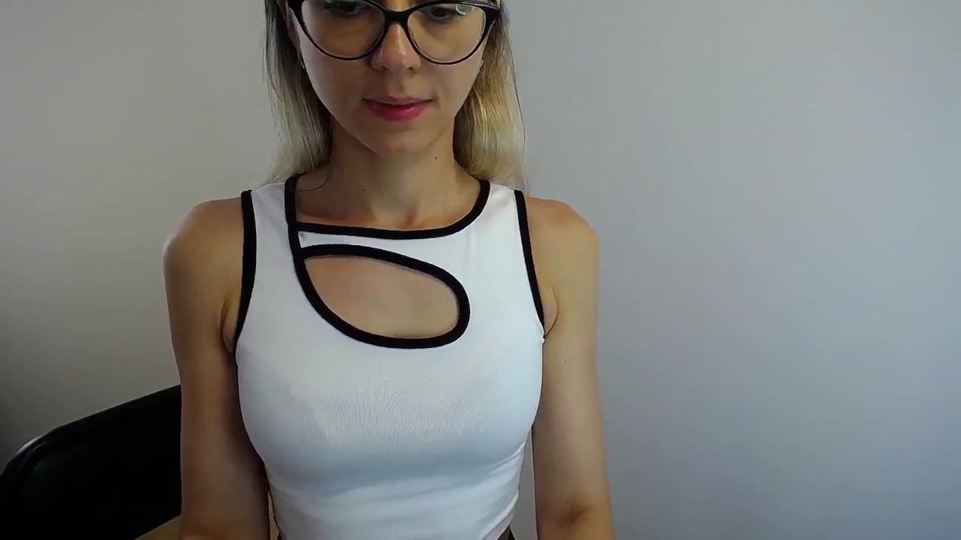 Gallery image thumbnail from Sunshine_alis's myfreecams stream on, 07/09/2024, 13:55 image 5 of 20