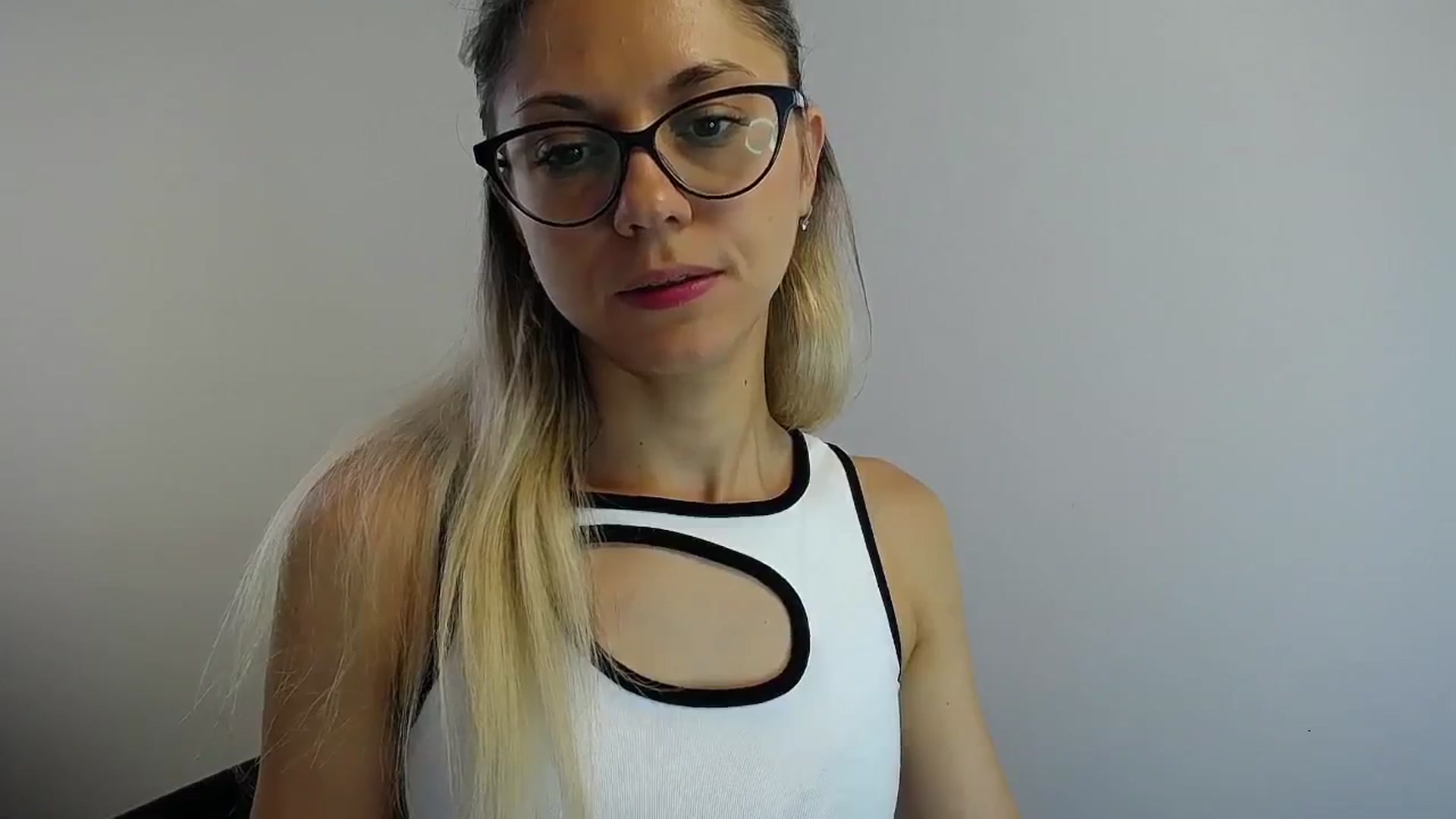 Gallery image thumbnail from Sunshine_alis's myfreecams stream on, 07/09/2024, 13:55 image 10 of 20