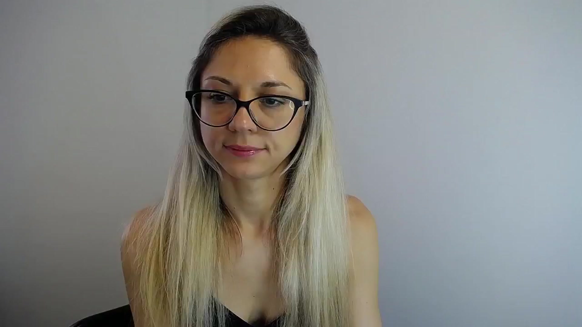 Gallery image thumbnail from Sunshine_alis's myfreecams stream on, 07/11/2024, 12:53 image 10 of 20