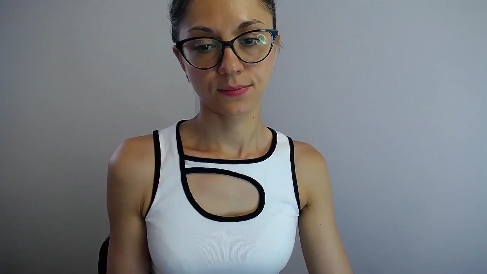 Gallery image thumbnail from Sunshine_alis's myfreecams stream on, 07/13/2024, 12:11 image 18 of 20