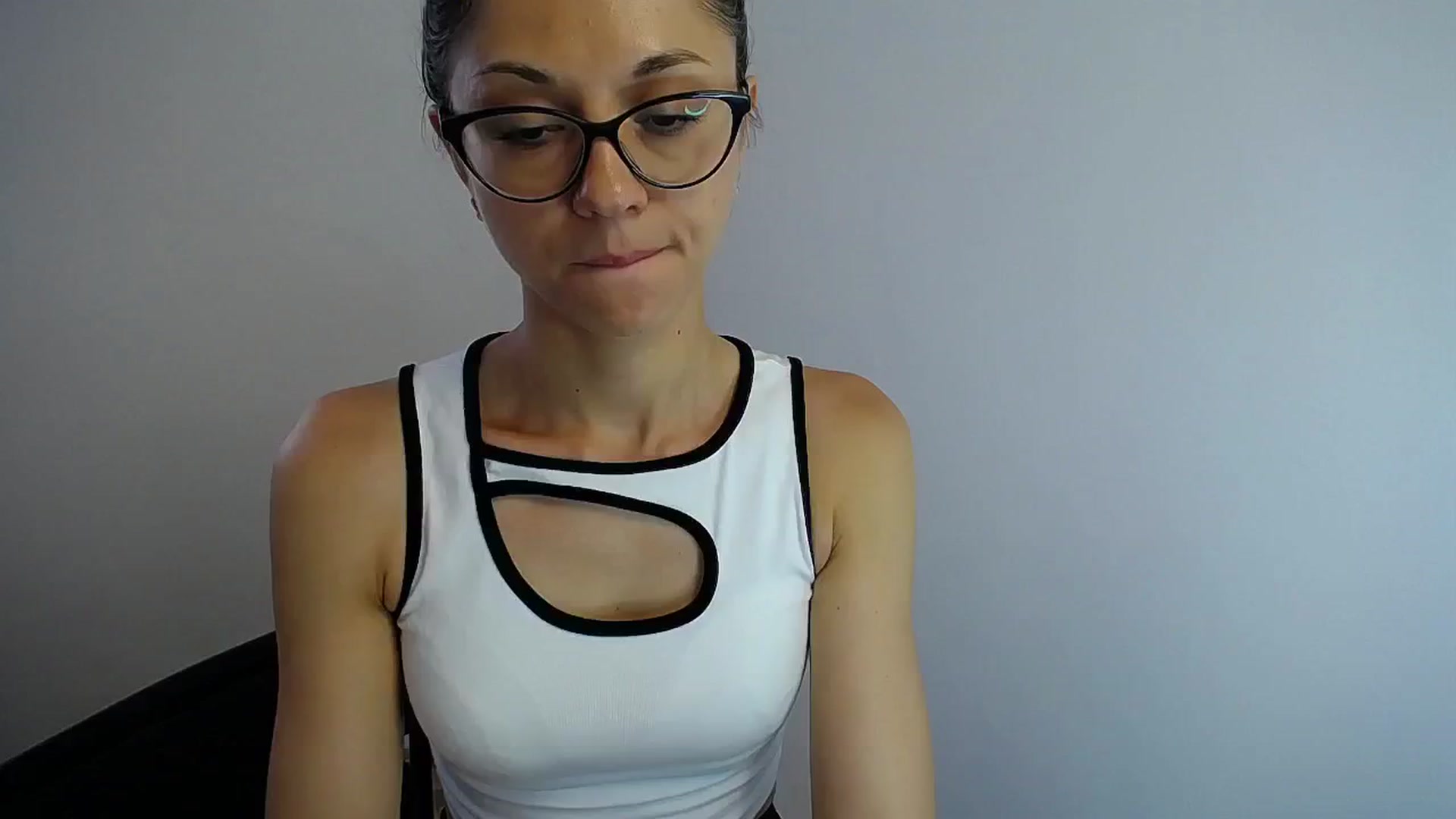 Gallery image thumbnail from Sunshine_alis's myfreecams stream on, 07/13/2024, 14:06 image 10 of 20