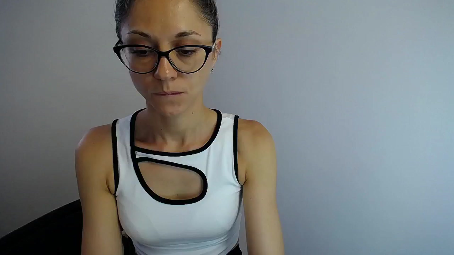 Gallery image thumbnail from Sunshine_alis's myfreecams stream on, 07/13/2024, 14:06 image 15 of 20
