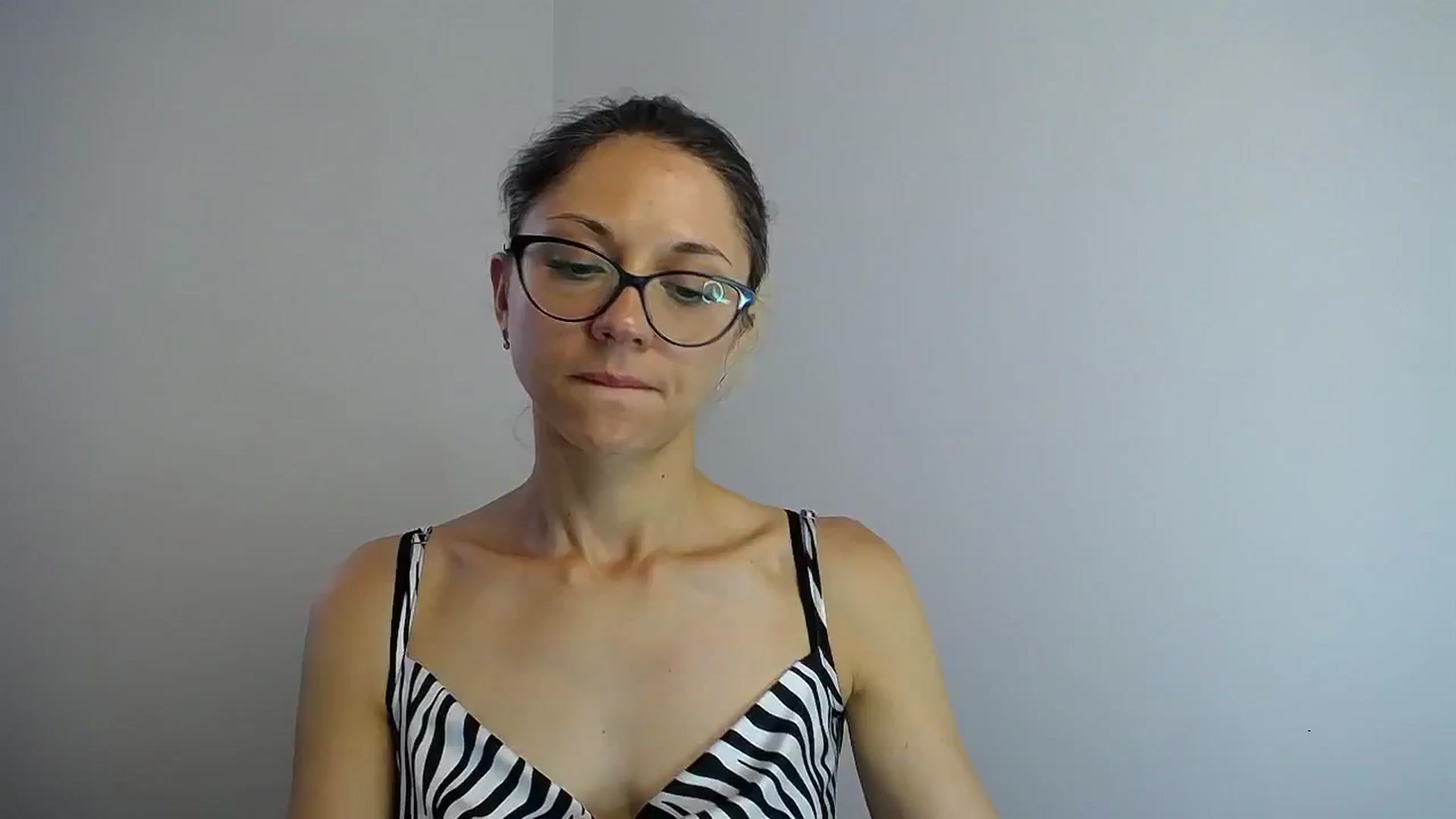 Gallery image thumbnail from Sunshine_alis's myfreecams stream on, 07/16/2024, 15:04 image 3 of 20