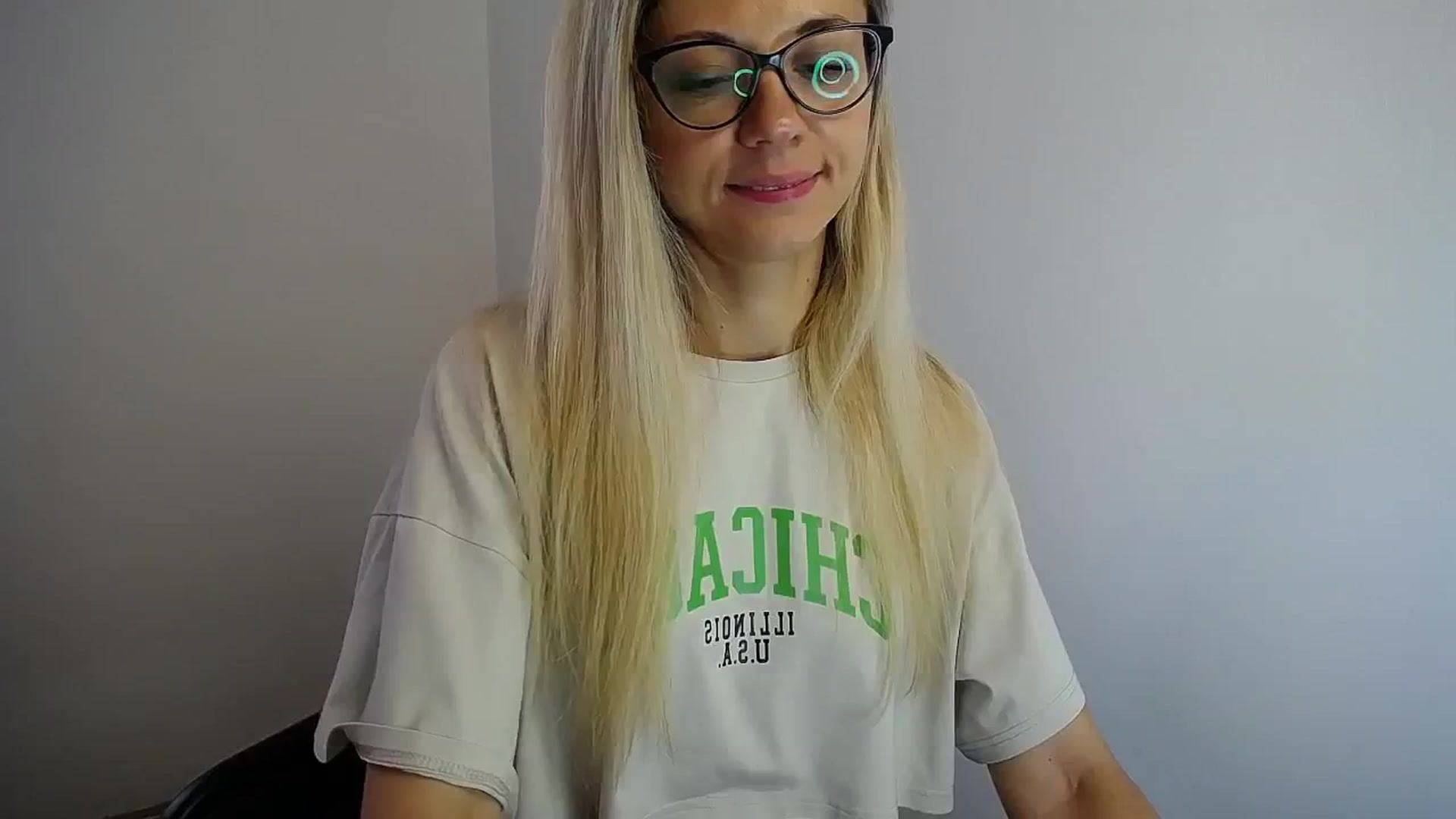 Gallery image thumbnail from Sunshine_alis's myfreecams stream on, 07/17/2024, 14:57 image 9 of 20