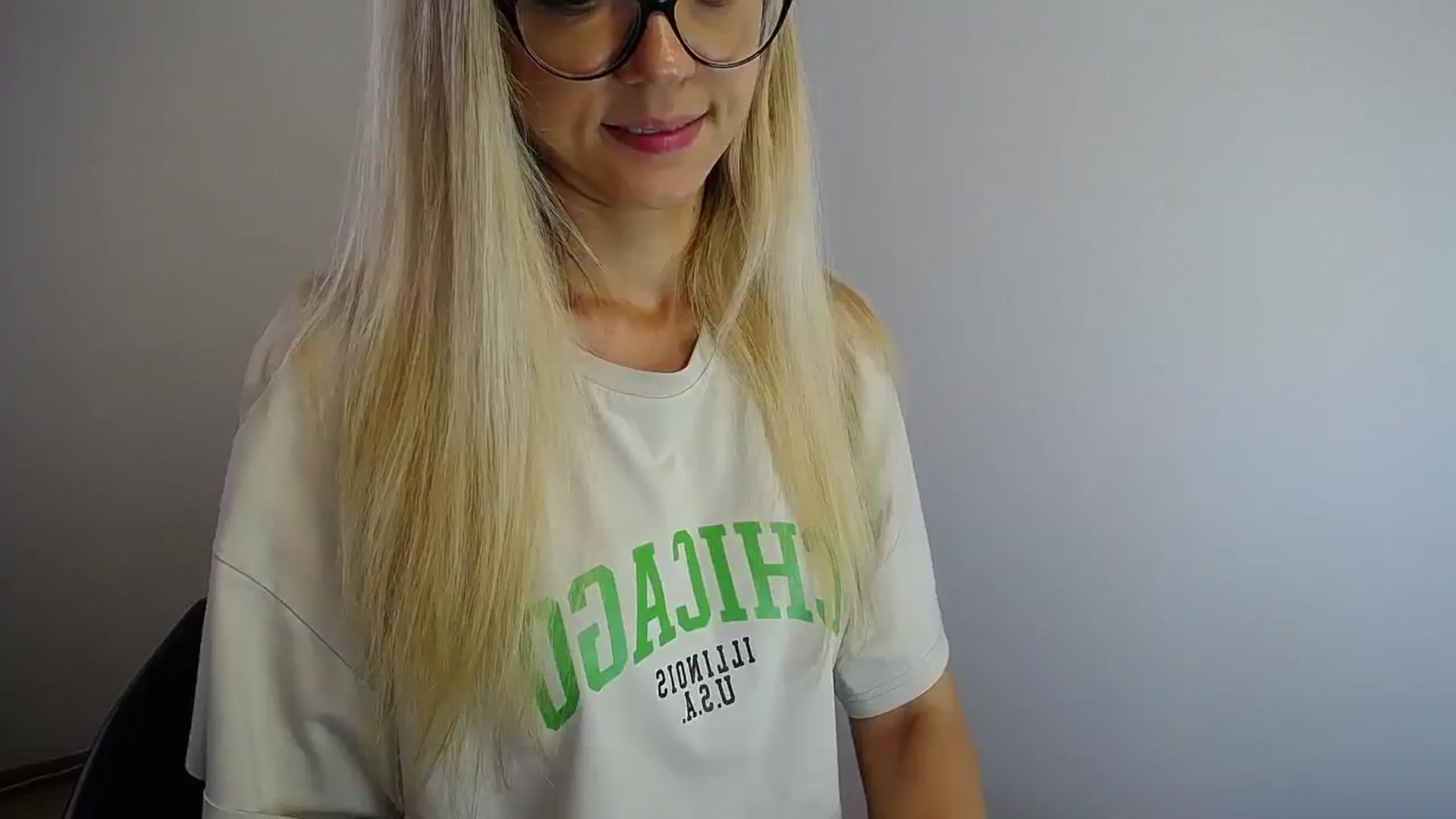 Gallery image thumbnail from Sunshine_alis's myfreecams stream on, 07/17/2024, 14:57 image 12 of 20