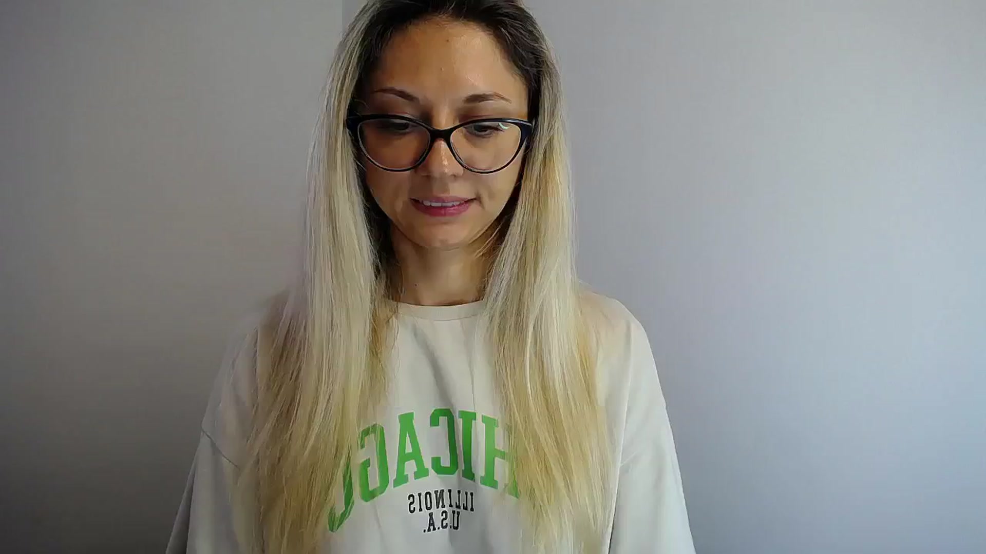 Gallery image thumbnail from Sunshine_alis's myfreecams stream on, 07/17/2024, 15:54 image 10 of 20
