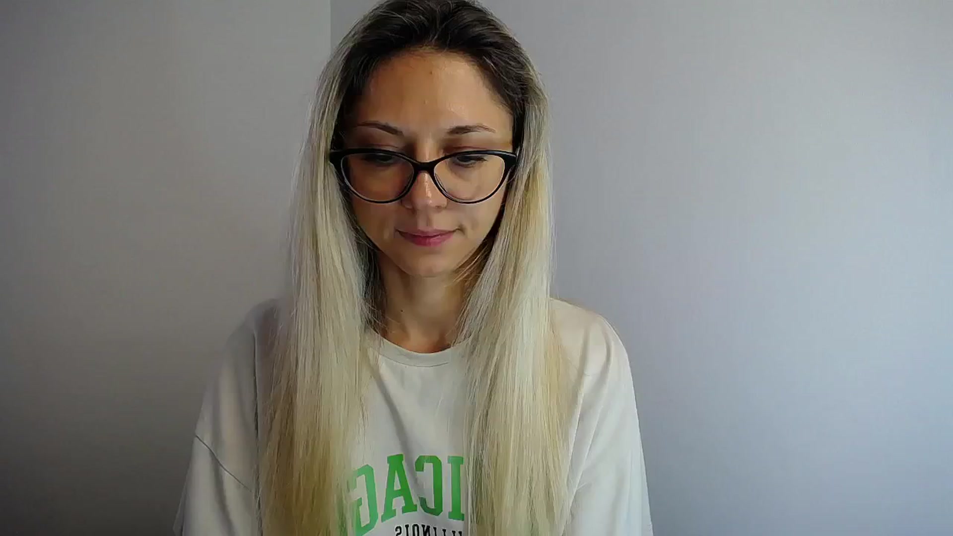 Gallery image thumbnail from Sunshine_alis's myfreecams stream on, 07/17/2024, 15:54 image 1 of 20