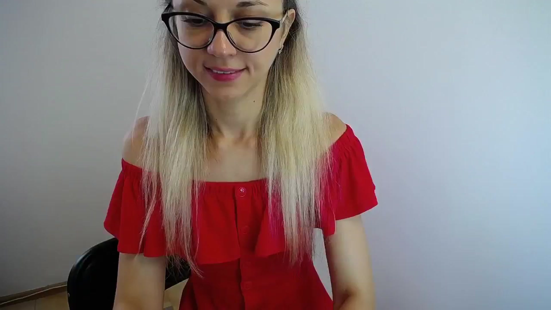 Gallery image thumbnail from Sunshine_alis's myfreecams stream on, 07/18/2024, 08:40 image 17 of 20