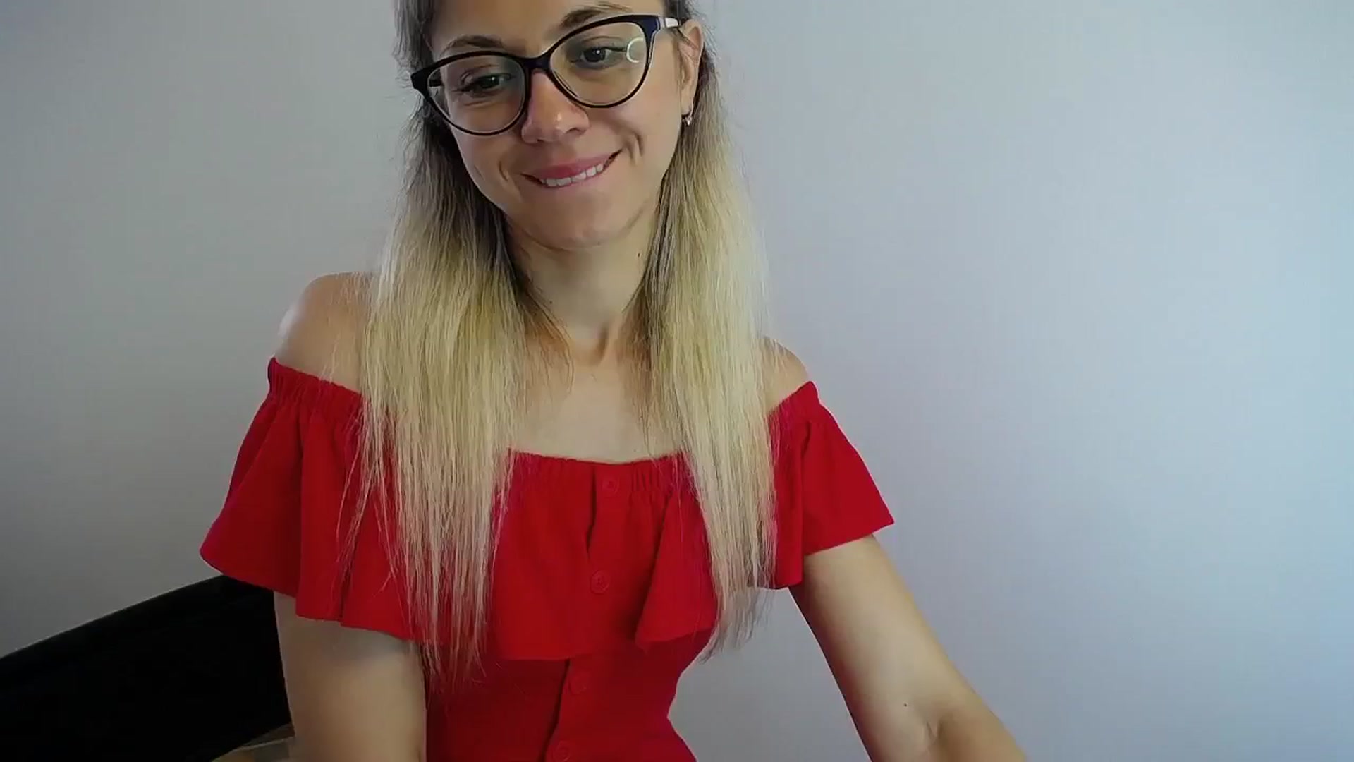 Gallery image thumbnail from Sunshine_alis's myfreecams stream on, 07/18/2024, 09:47 image 9 of 20