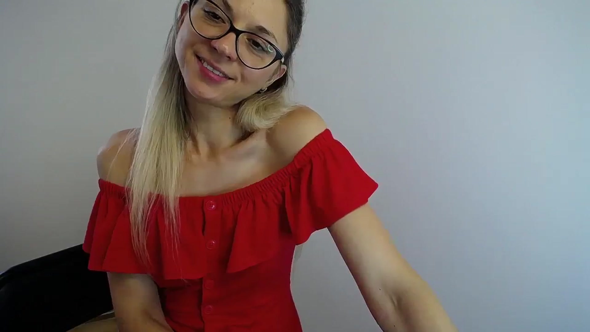 Gallery image thumbnail from Sunshine_alis's myfreecams stream on, 07/18/2024, 12:34 image 16 of 20