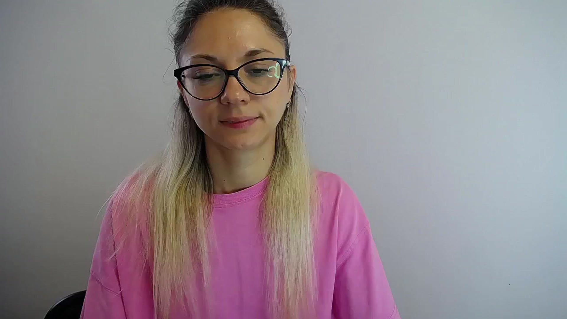 Gallery image thumbnail from Sunshine_alis's myfreecams stream on, 07/19/2024, 11:25 image 5 of 20