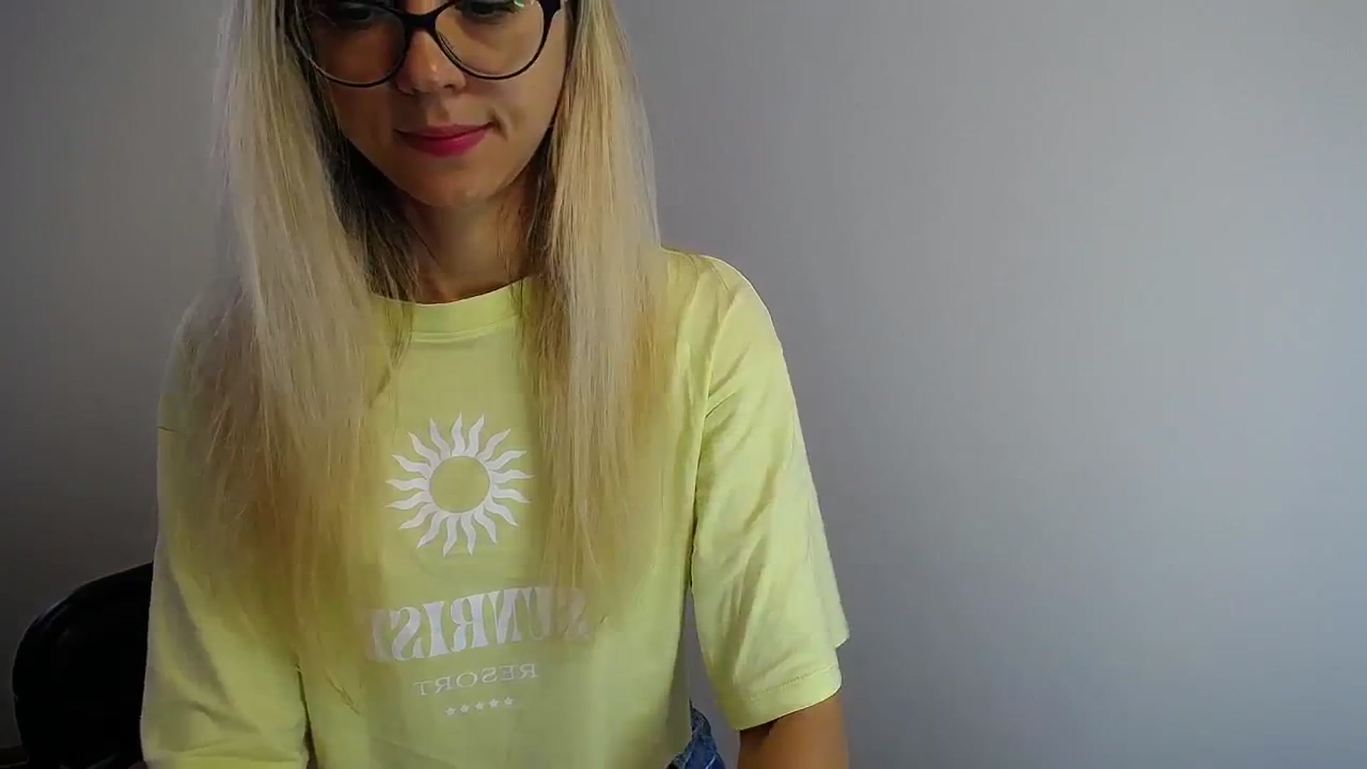 Gallery image thumbnail from Sunshine_alis's myfreecams stream on, 07/23/2024, 16:03 image 11 of 20