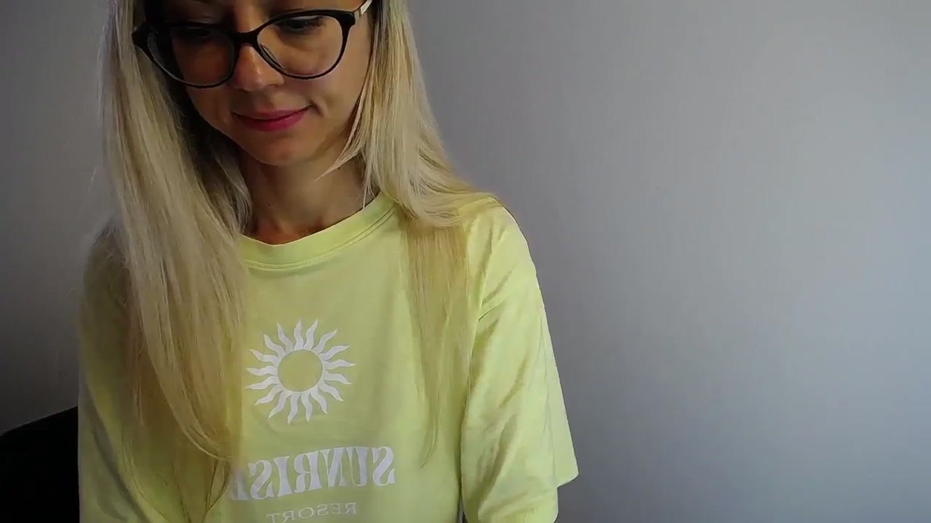 Gallery image thumbnail from Sunshine_alis's myfreecams stream on, 07/23/2024, 16:03 image 16 of 20