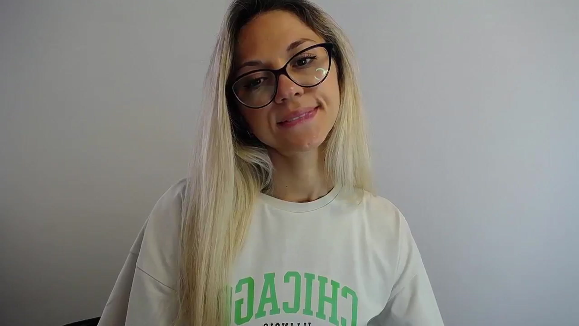 Gallery image thumbnail from Sunshine_alis's myfreecams stream on, 07/24/2024, 13:26 image 12 of 20