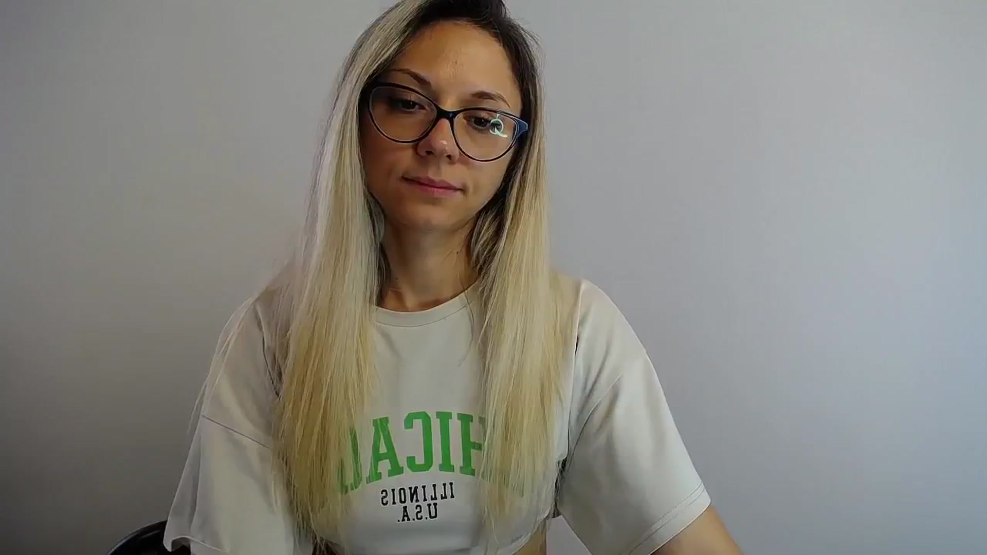 Gallery image thumbnail from Sunshine_alis's myfreecams stream on, 07/24/2024, 14:31 image 9 of 20