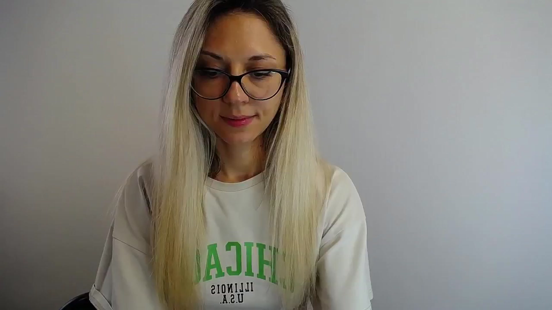 Gallery image thumbnail from Sunshine_alis's myfreecams stream on, 07/24/2024, 14:31 image 12 of 20