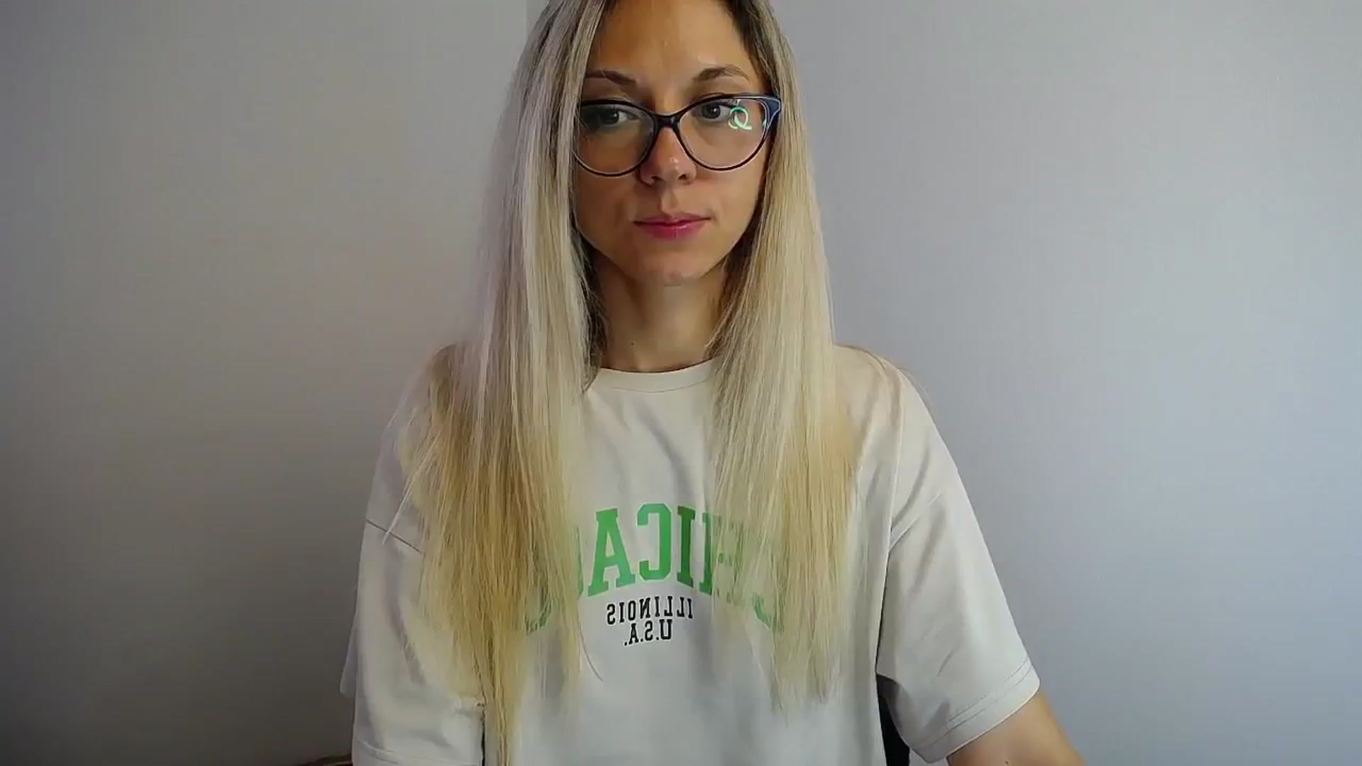 Gallery image thumbnail from Sunshine_alis's myfreecams stream on, 07/24/2024, 15:46 image 4 of 20