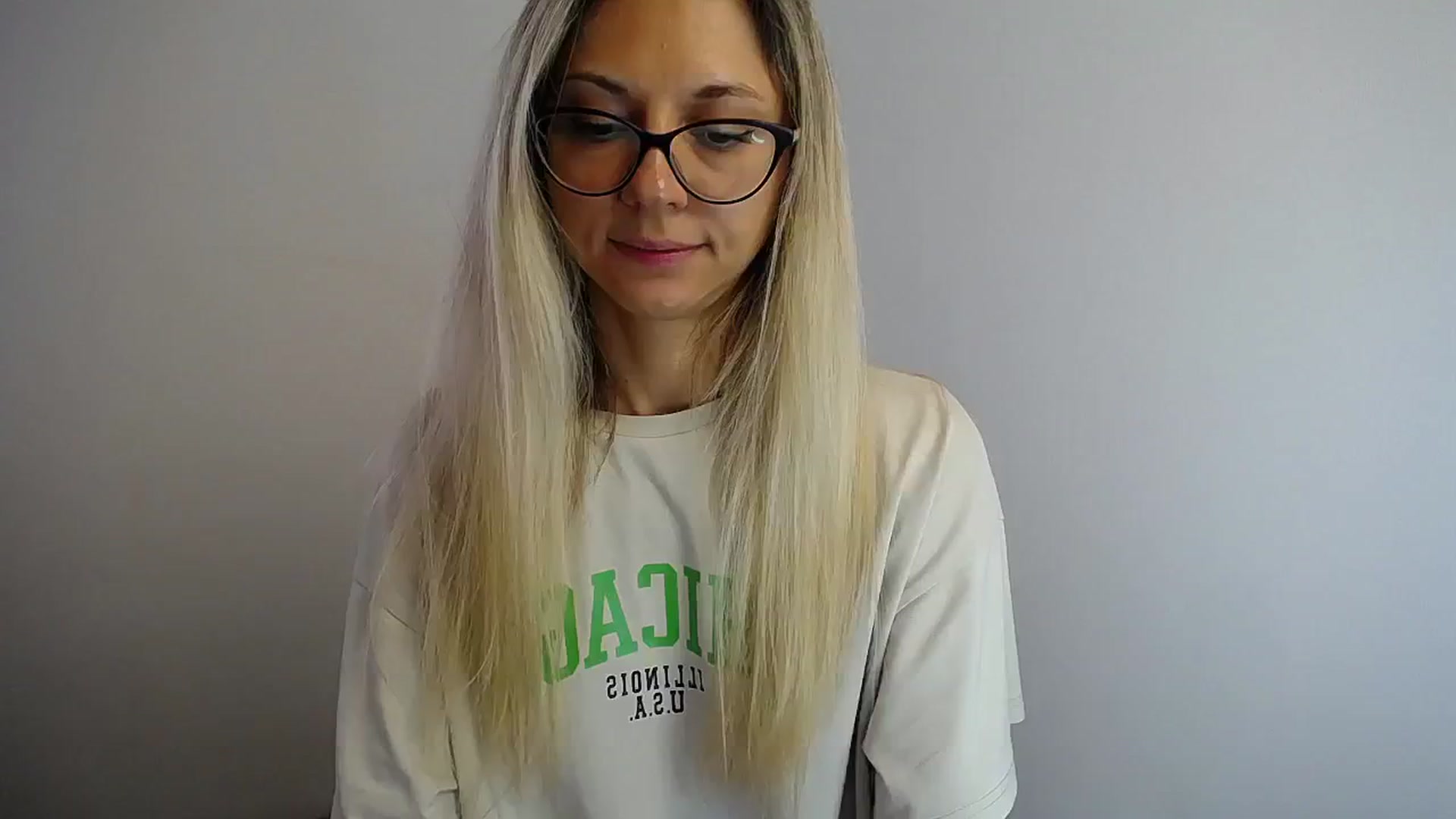 Gallery image thumbnail from Sunshine_alis's myfreecams stream on, 07/24/2024, 15:46 image 9 of 20