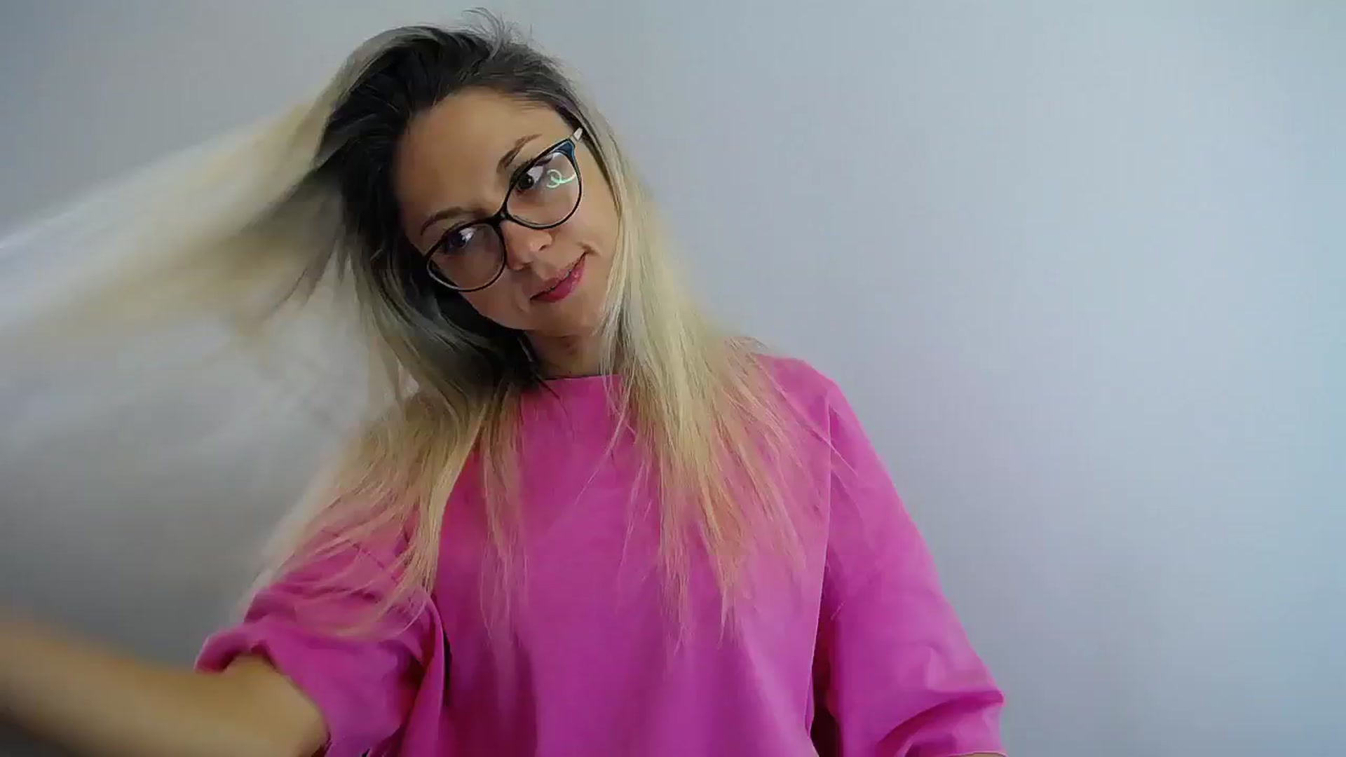 Gallery image thumbnail from Sunshine_alis's myfreecams stream on, 07/25/2024, 09:50 image 15 of 20