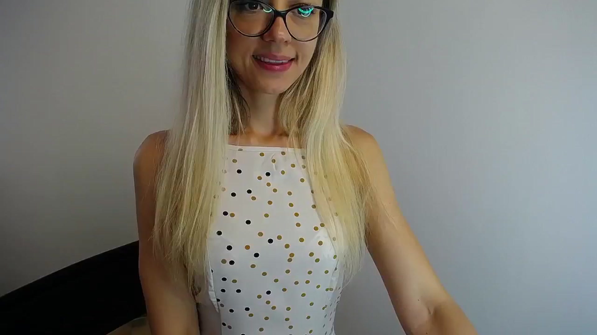 Gallery image thumbnail from Sunshine_alis's myfreecams stream on, 07/25/2024, 12:49 image 11 of 20