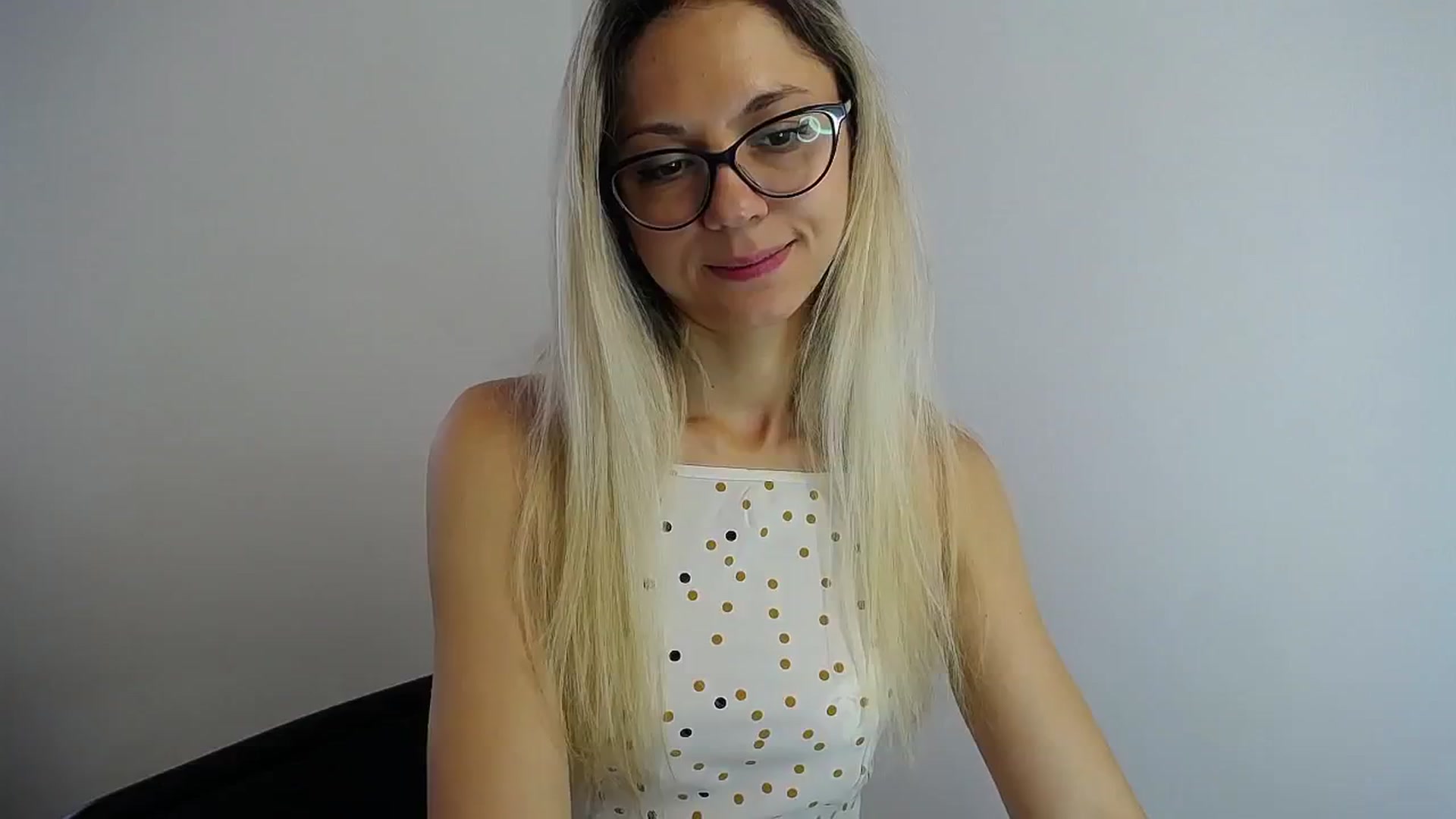 Gallery image thumbnail from Sunshine_alis's myfreecams stream on, 07/25/2024, 12:49 image 8 of 20