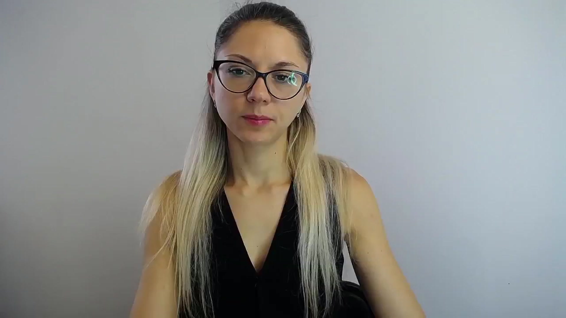 Gallery image thumbnail from Sunshine_alis's myfreecams stream on, 07/26/2024, 10:48 image 2 of 20