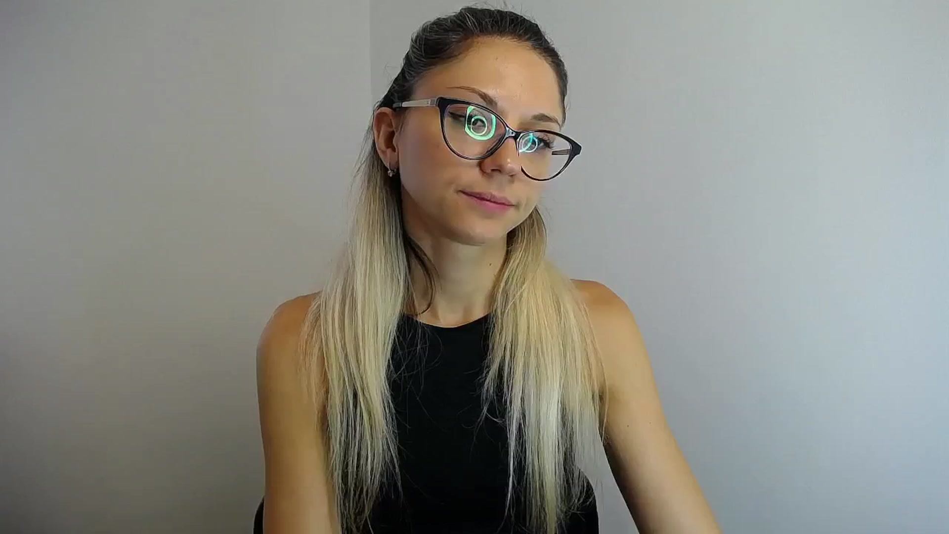 Gallery image thumbnail from Sunshine_alis's myfreecams stream on, 07/26/2024, 12:10 image 6 of 20