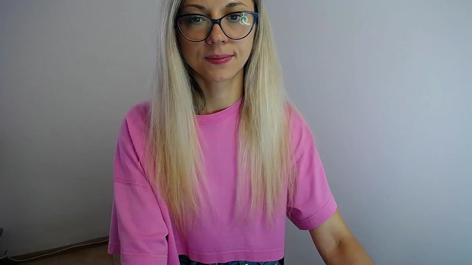Gallery image thumbnail from Sunshine_alis's myfreecams stream on, 07/27/2024, 12:27 image 18 of 20