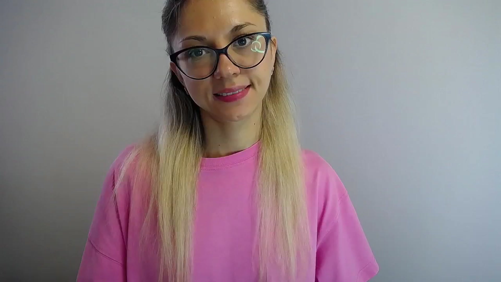 Gallery image thumbnail from Sunshine_alis's myfreecams stream on, 07/27/2024, 12:27 image 5 of 20