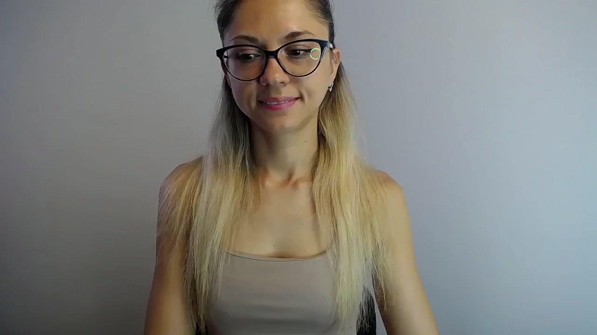 Gallery image thumbnail from Sunshine_alis's myfreecams stream on, 07/28/2024, 15:48 image 11 of 20